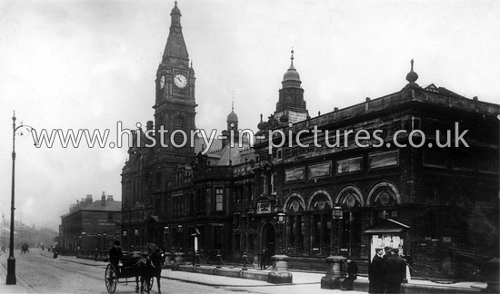 Town Hall and Free Library, Bootle, Liverpool. c.1915